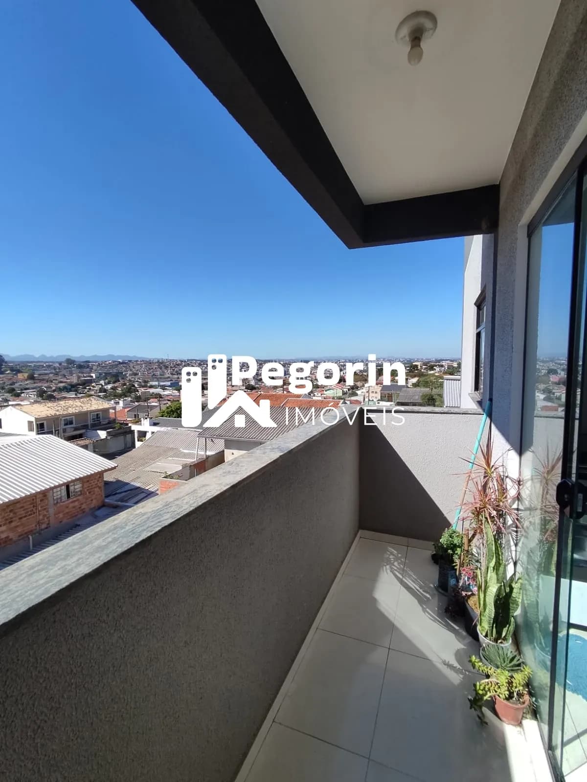 APARTAMENTO COM 03 QUARTOS A VENDA COLOMBO CAMPO PEQUENO