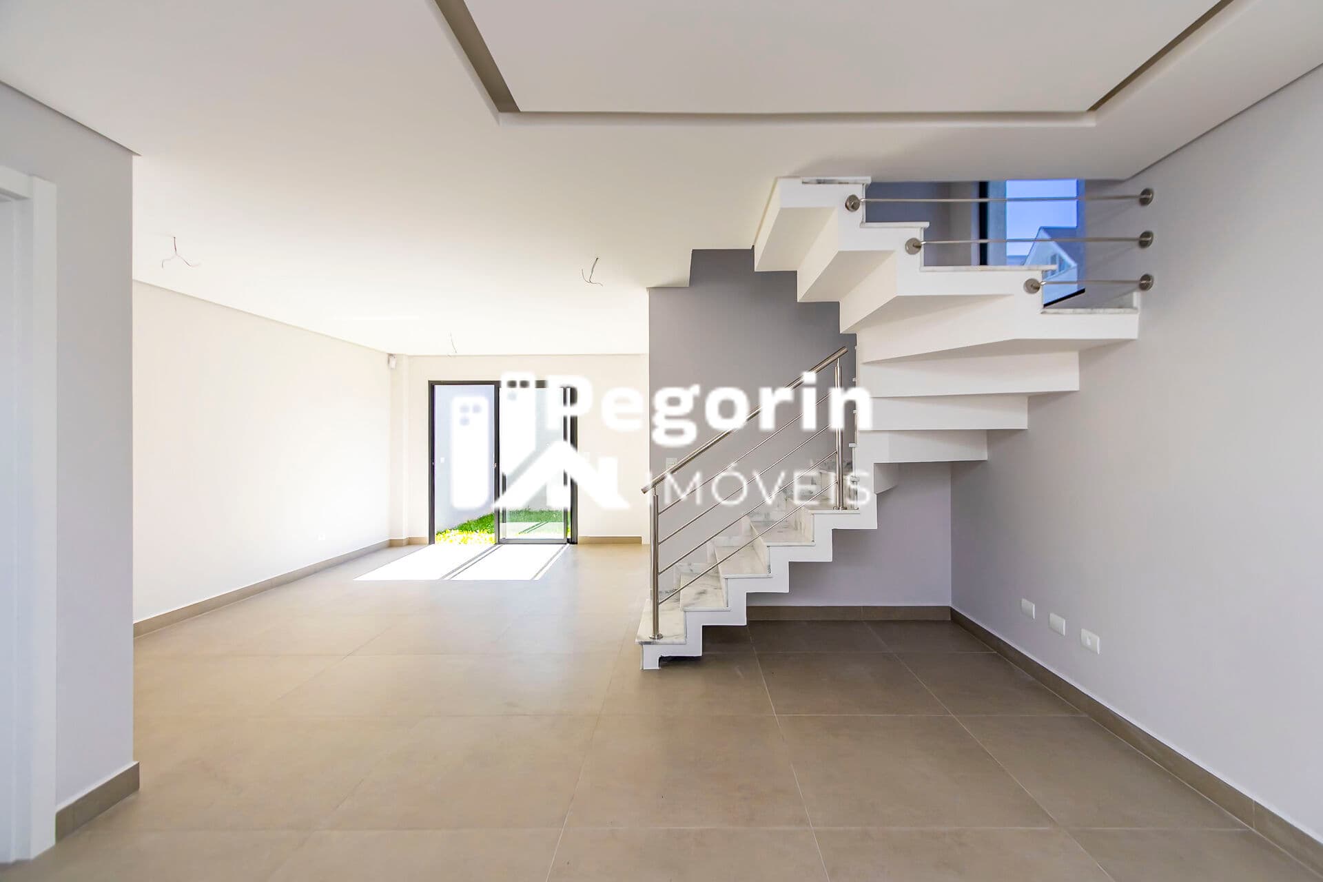 Casa à venda em Curitiba, Uberaba, com 4 quartos, 122,00m²