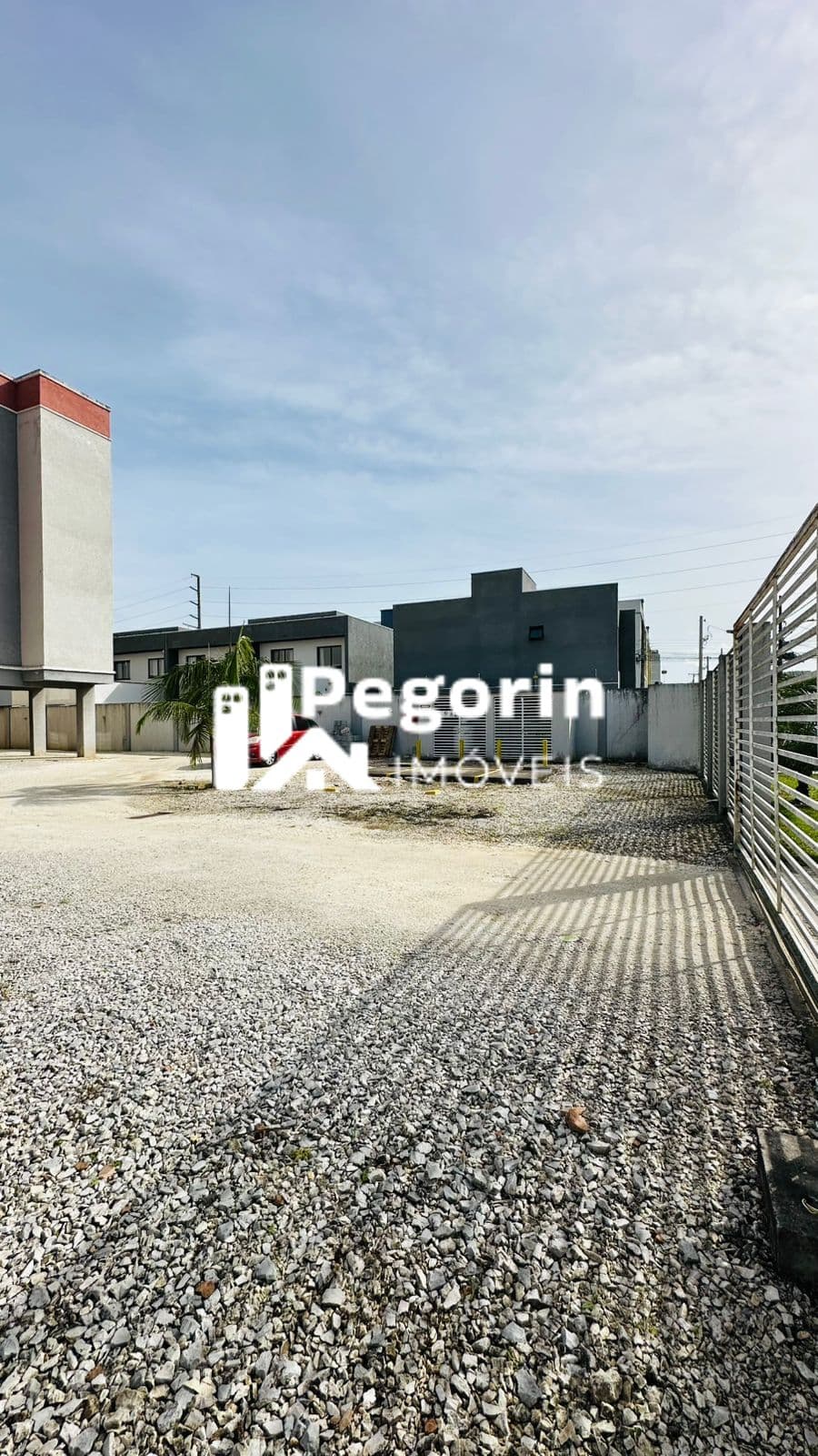 Apartamento à venda em Pinhais, Vargem Grande, com 3 quartos, 70,00m²