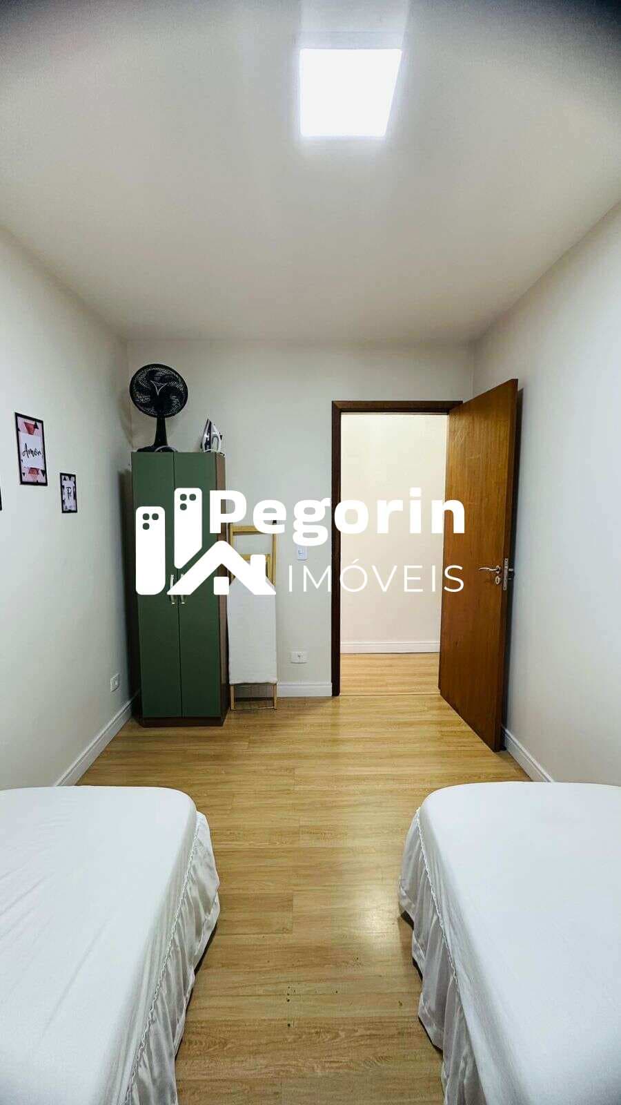 Sobrado à venda em Curitiba, Atuba, com 3 quartos, 110m²