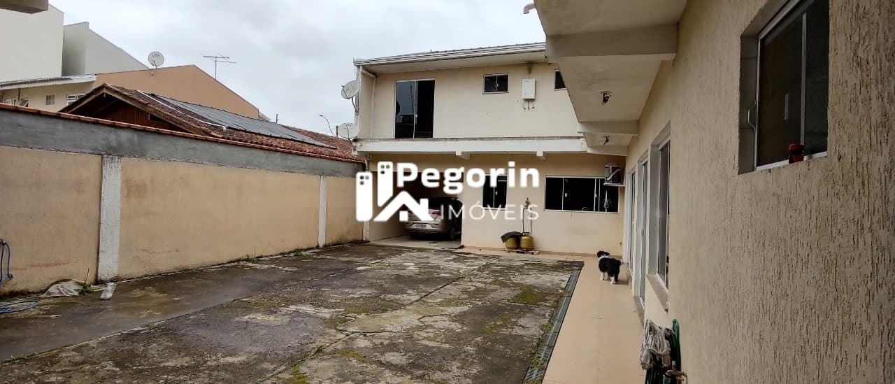 Casa à venda em Piraquara, Centro, com 4 quartos, 238,00m²