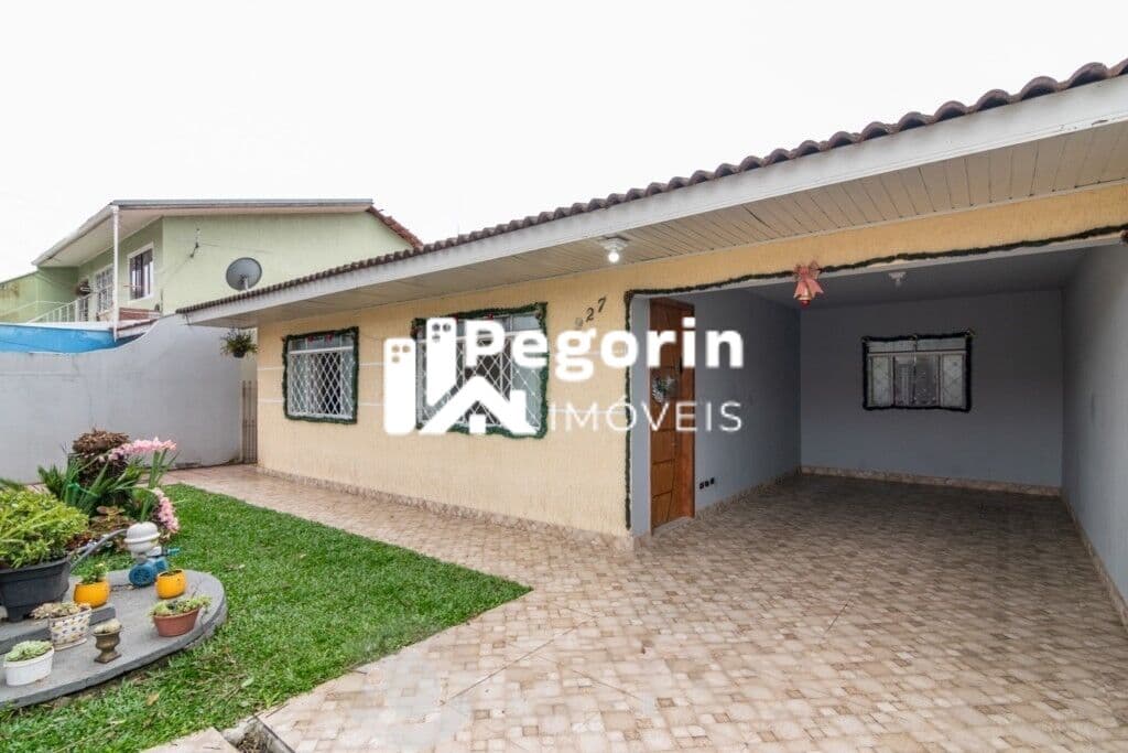 Casa à venda em Curitiba, Uberaba, com 3 quartos, 115,00m²