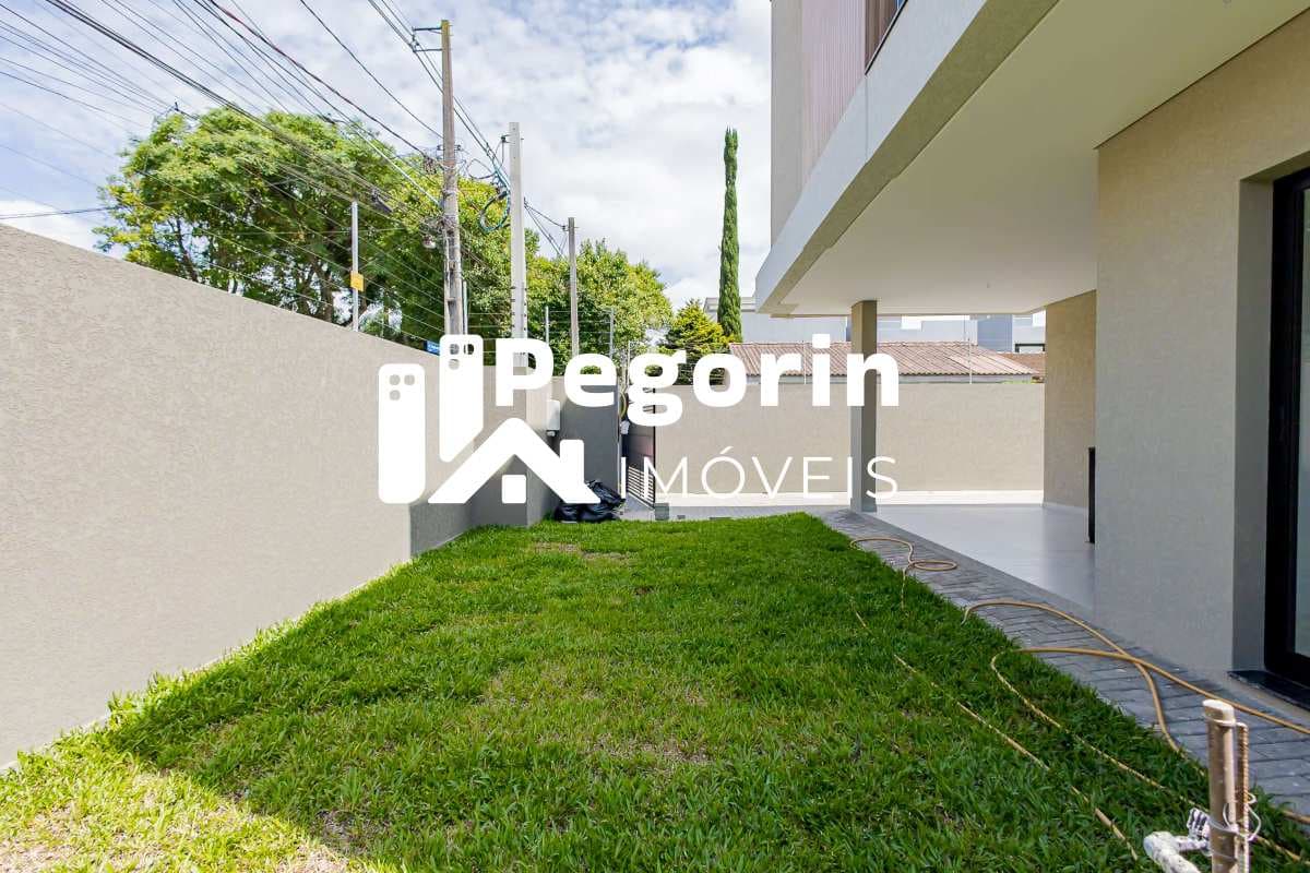 Sobrado à venda em Curitiba, Hauer, com 3 quartos, 120,00m²