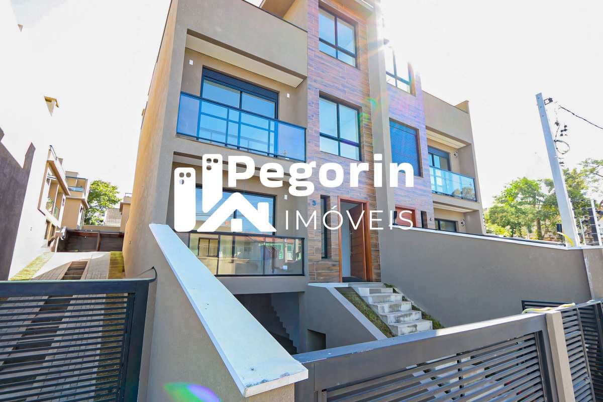 Sobrado à venda em Curitiba, Tingui, com 3 quartos, 268,00m²