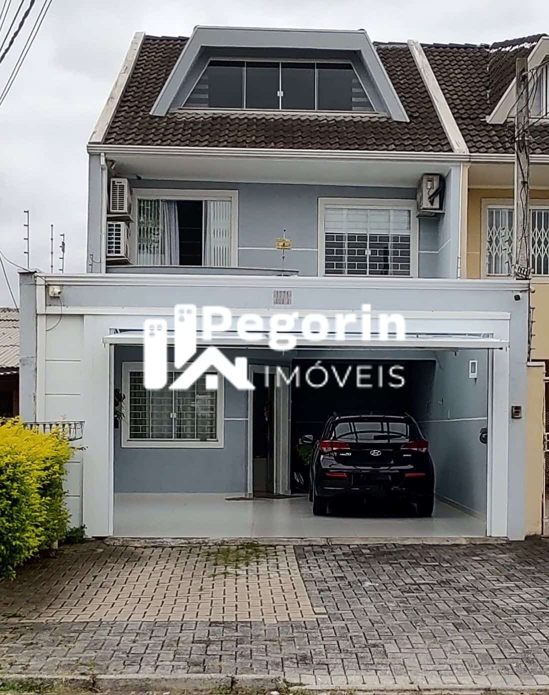 Sobrado à venda em Curitiba, Cajuru, com 3 quartos, 168,00m²
