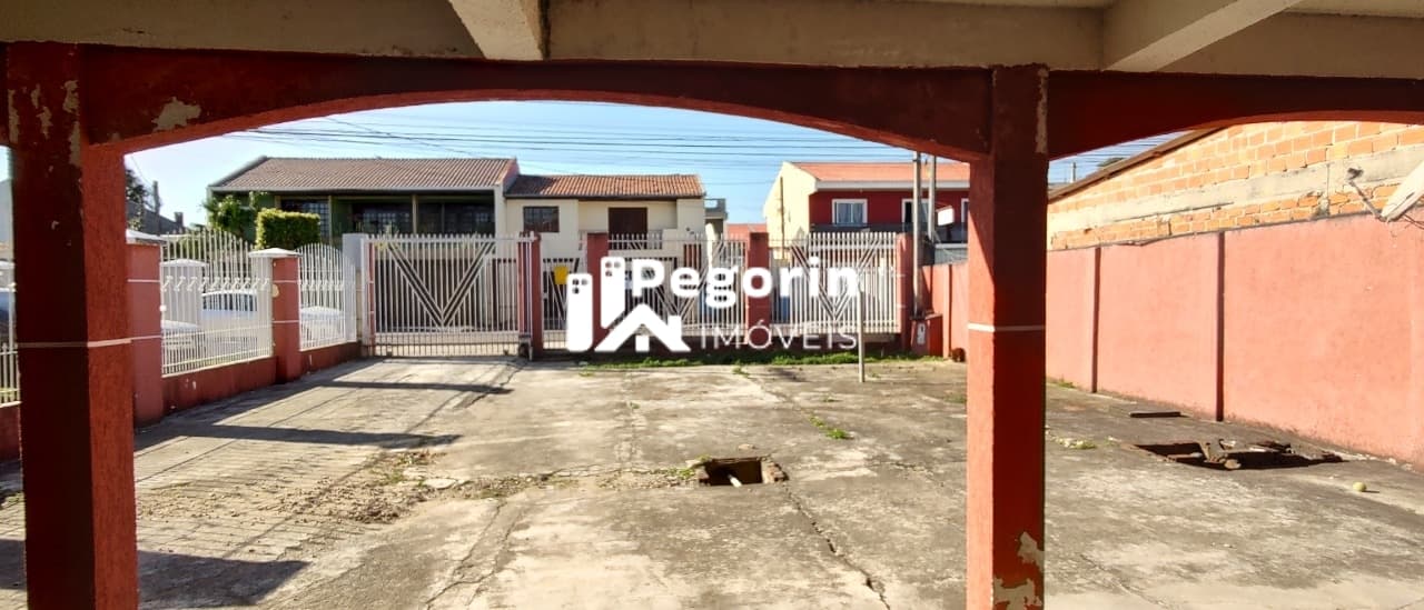 Sobrado à venda em Pinhais, Maria Antonieta, com 4 quartos, 420,00m²