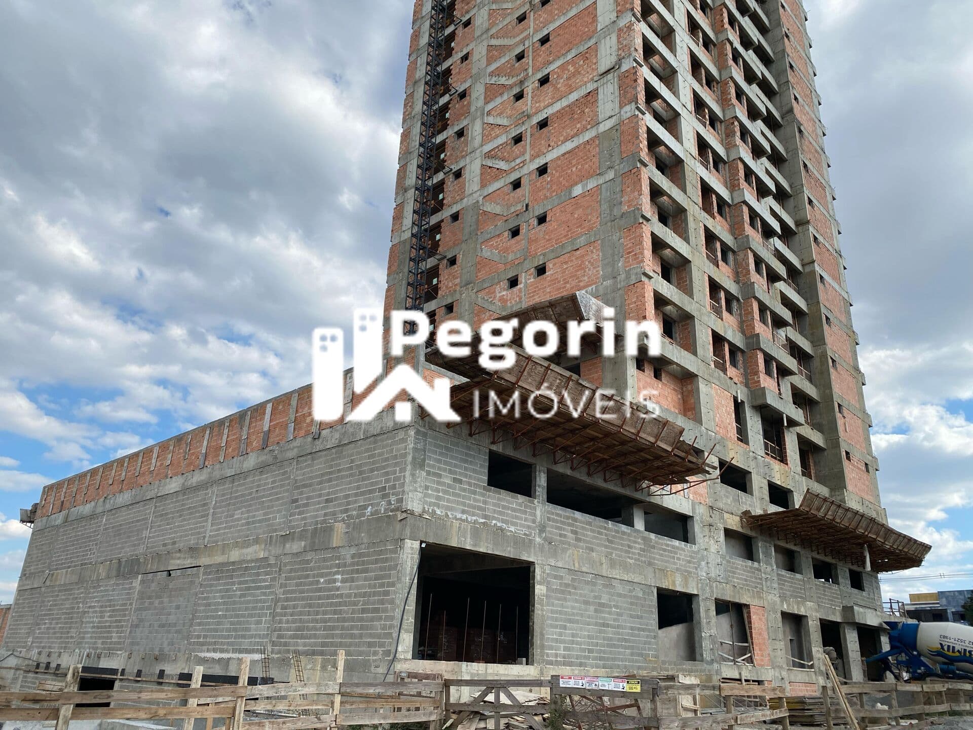 Apartamento Padrão 02 quartos com suíte