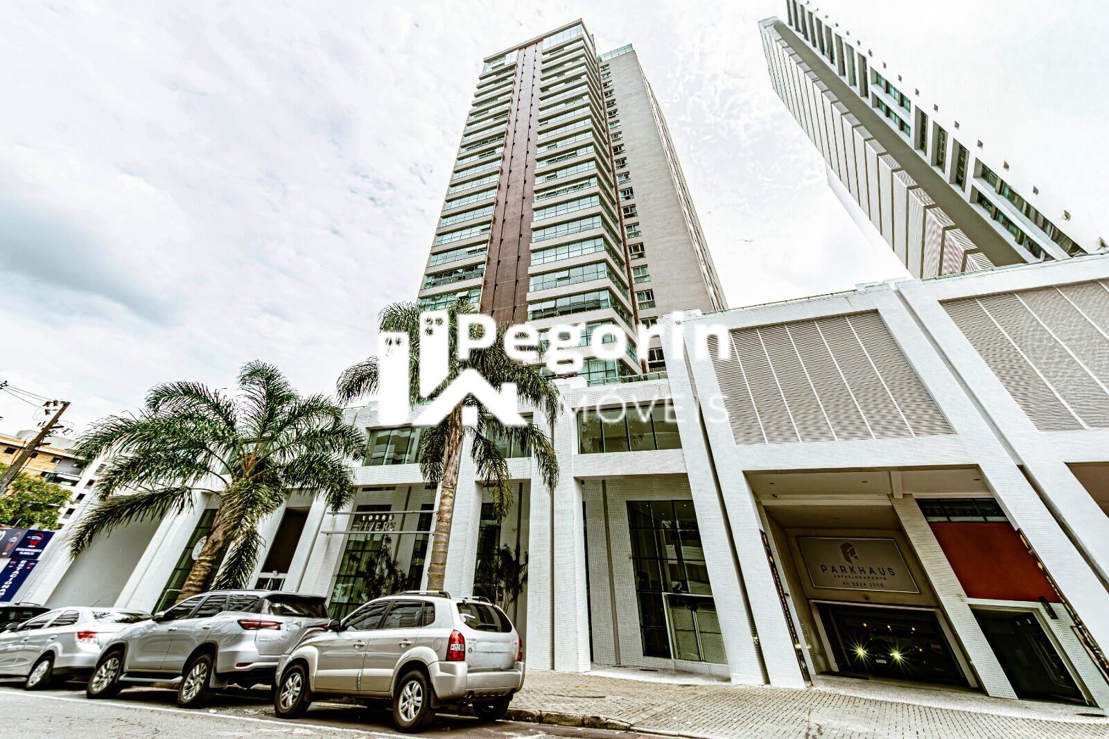 Apartamento 04 quartos sendo 02 suites Alto Padrão - Pegorin Imóveis