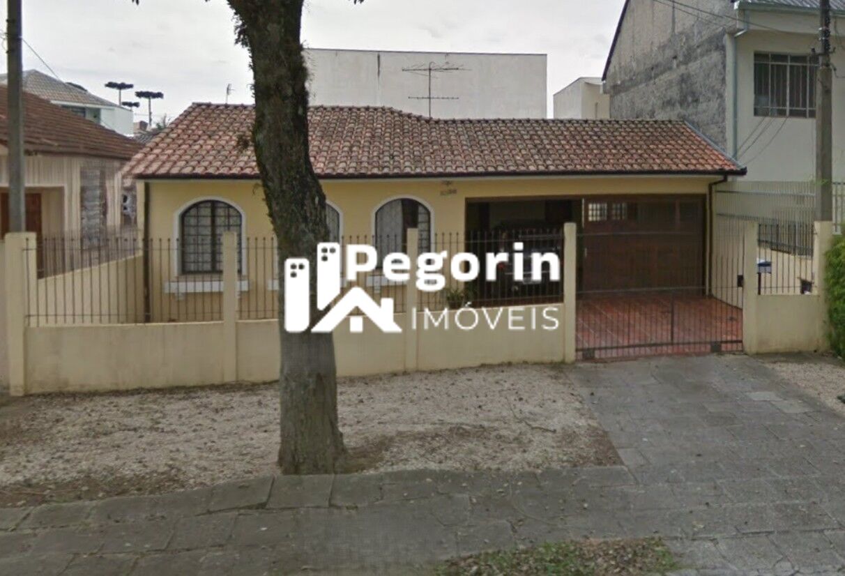 Casa à venda em Curitiba, Tarumã, com 4 quartos, 180,00m² - Pegorin Imóveis